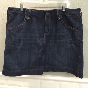 Old Navy denim skirt